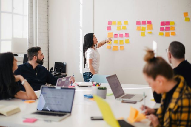 Survey-Based Data Doesn’t Paint the Full Picture: How Qloo Goes Beyond Traditional Market Research